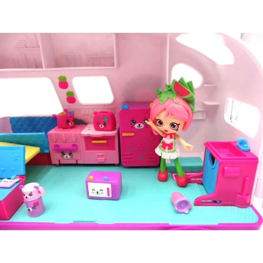 Shopkins air‎ Shoppies Dolls Air Skyanna's Jet Plane Airplane Camper and car